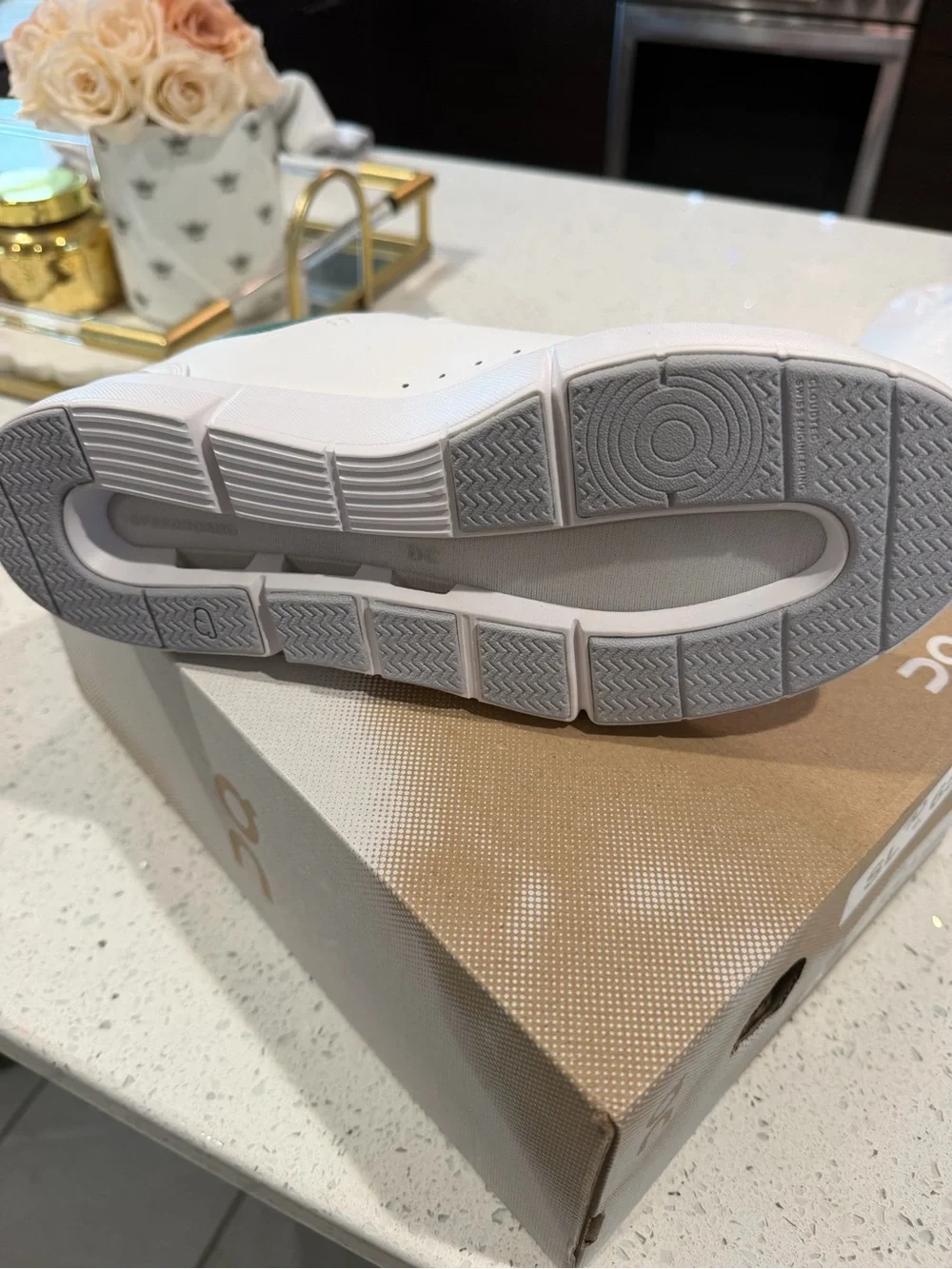 On Running White Leather Sneakers with Green Mesh Collar